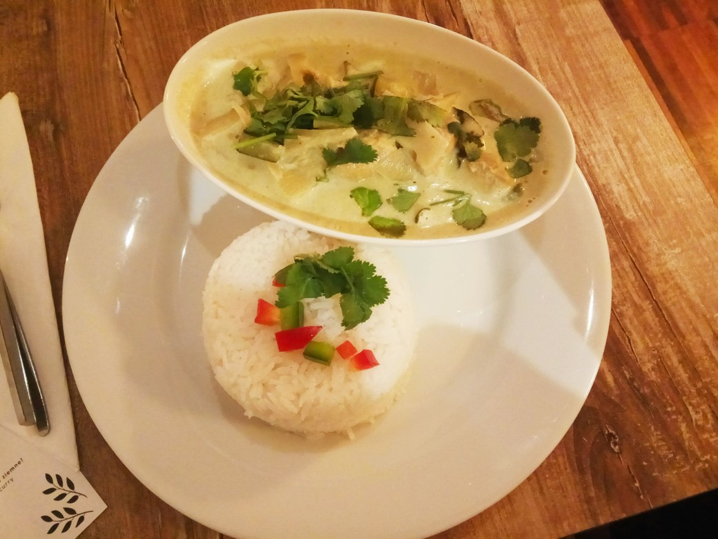 bangkok by lime leaf curry